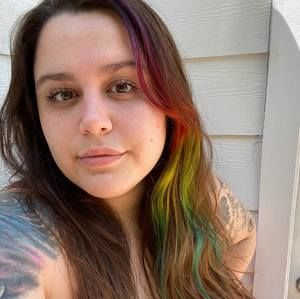 Meet your Posher, Abby